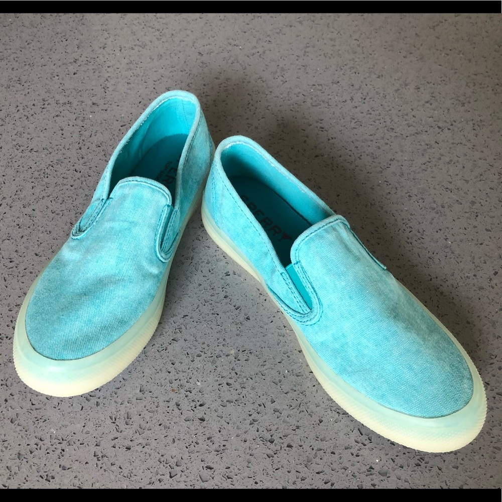 Sperry Seaside Shoes Brand New in Box Size 7.5